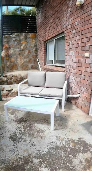 호바트 Large House Close To The City Tranquil Setting 빌라